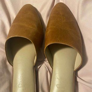 Sseko Chestnut Slides